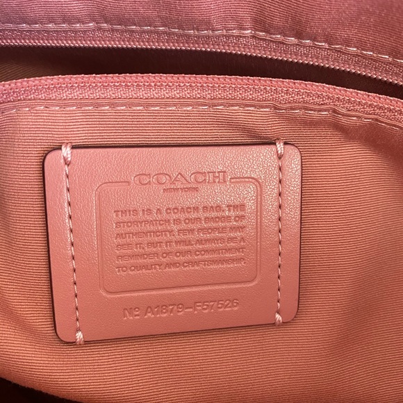 Coach - Picture 12 of 16